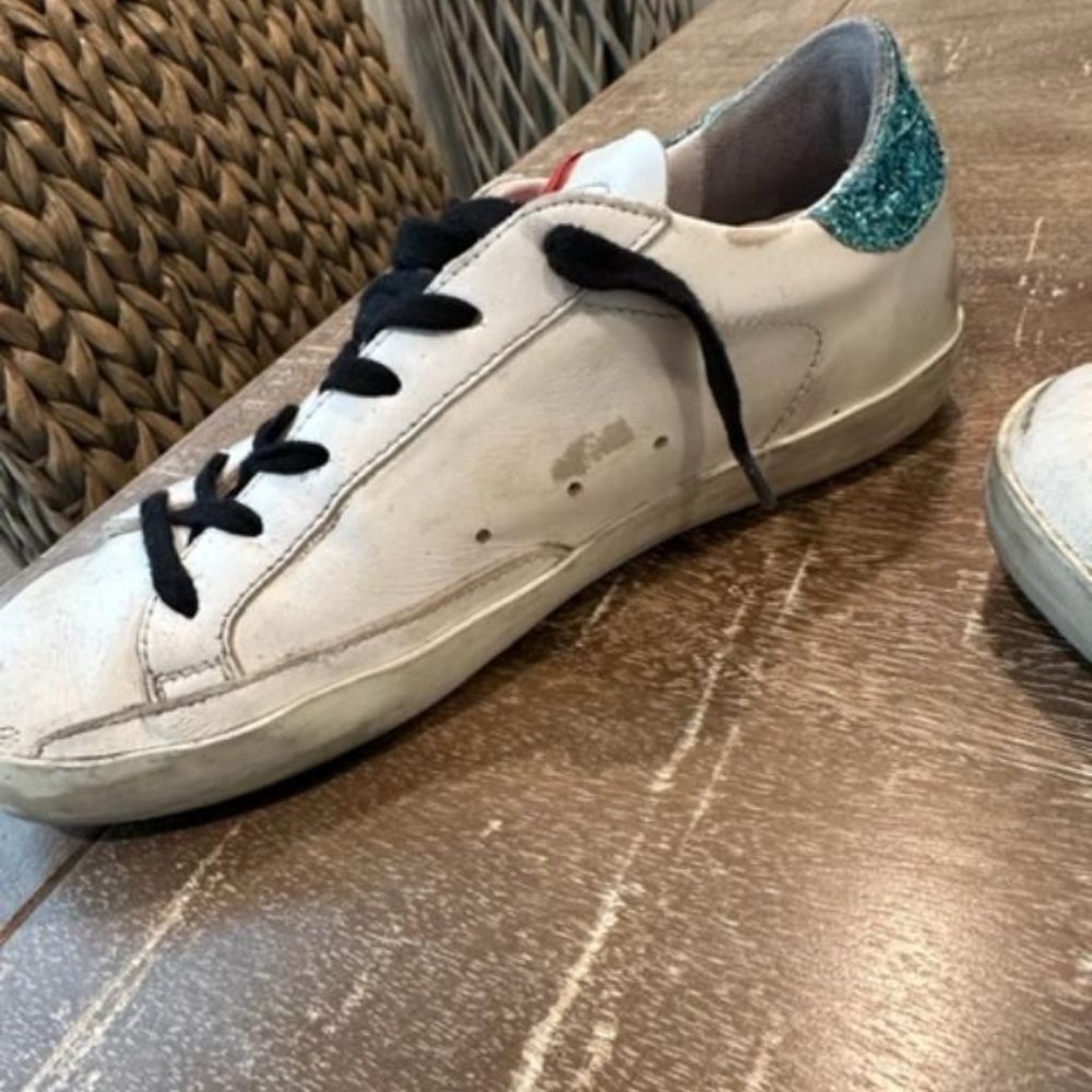 Golden Goose Women's Sneaker Size 36 - Picture 3 of 4